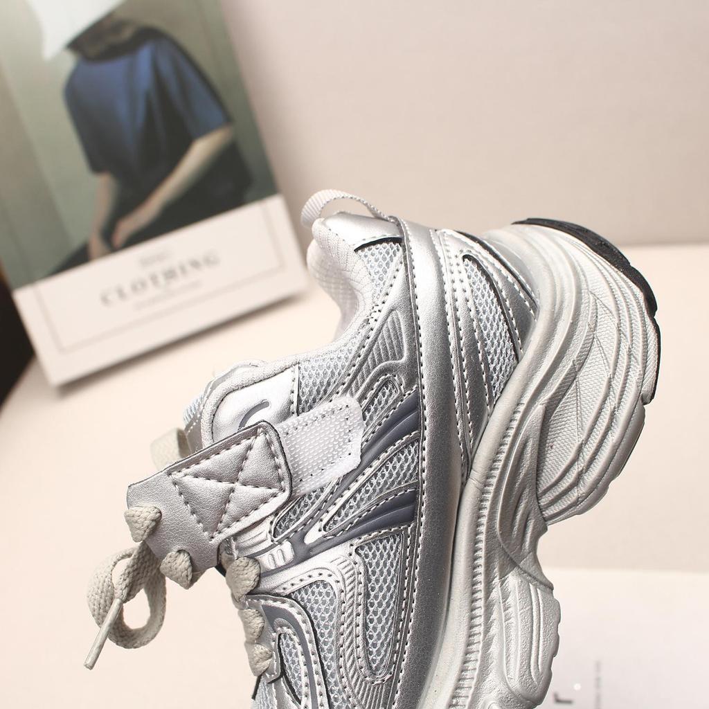2026 Spring Kids Street Style Mesh Sneakers - Breathable Unisex Shoes for Boys and Girls