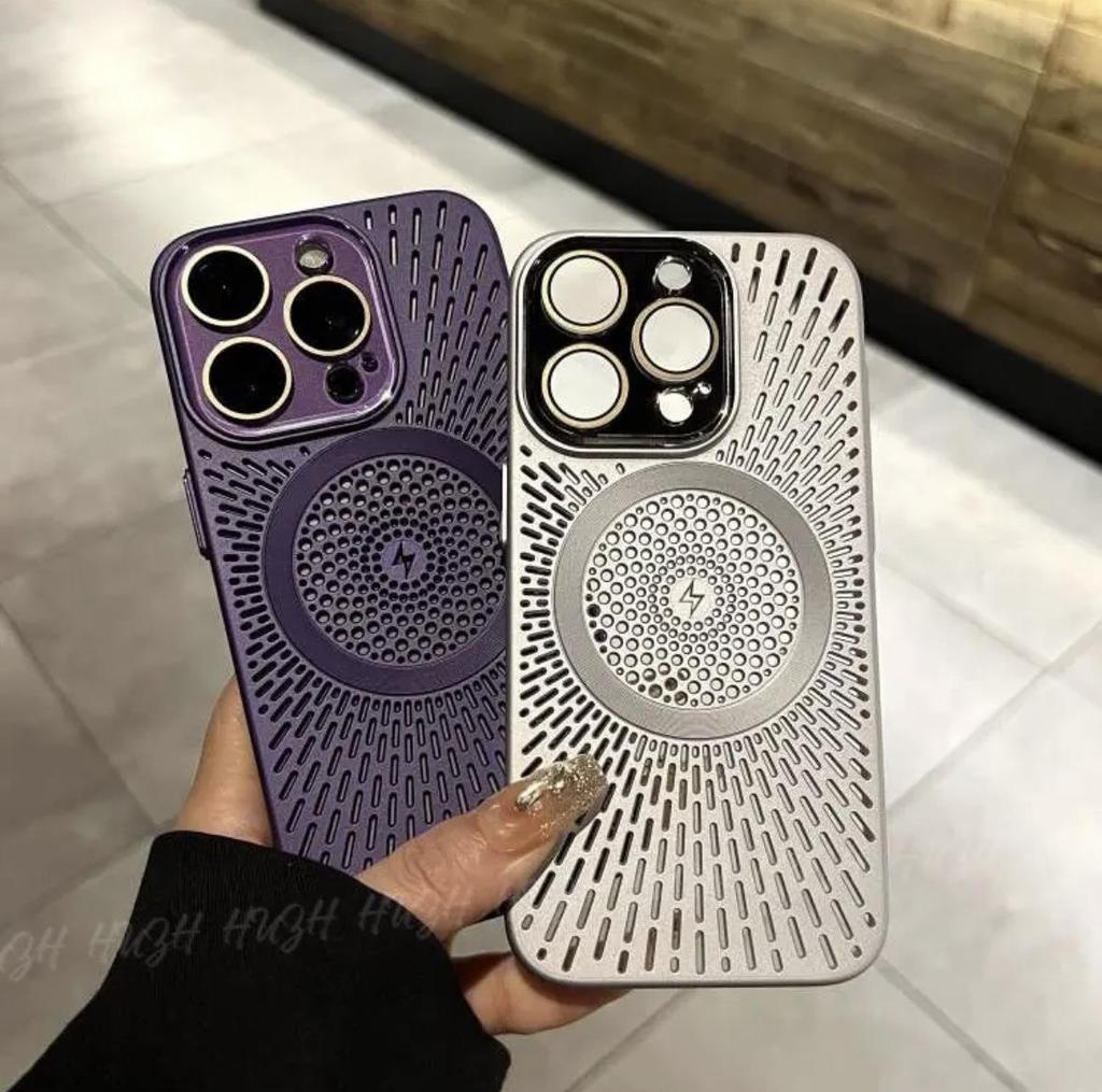 Matný magnetický chladicí kryt s ochranou čočky pro iPhone 17 Pro Max