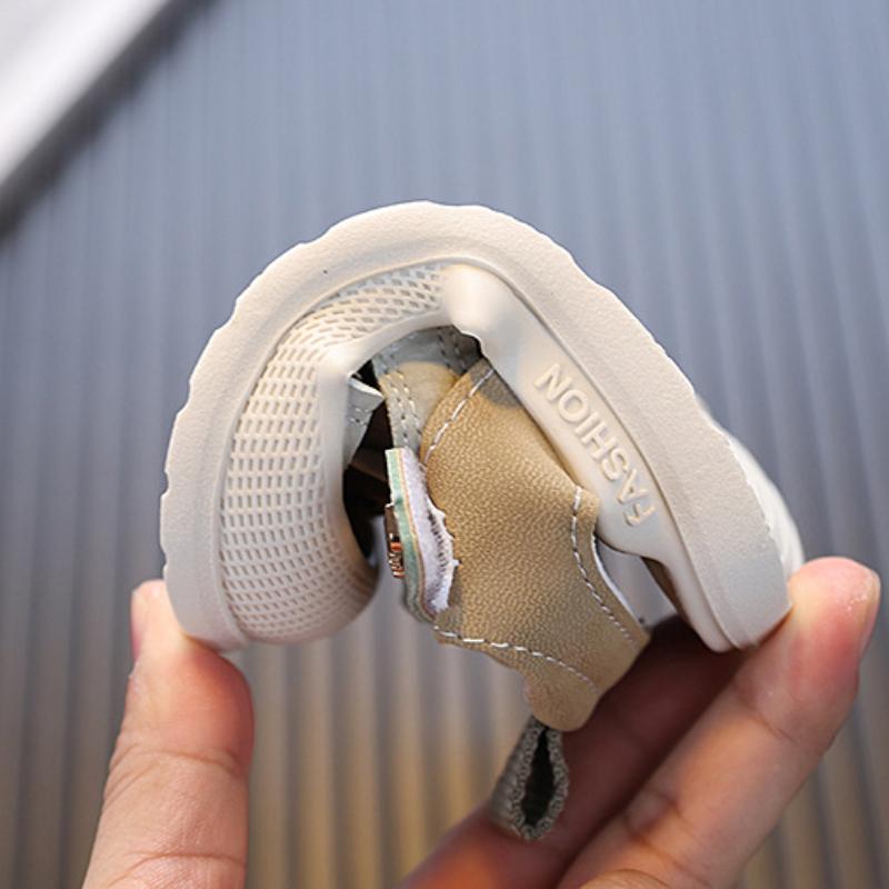 Summer 2025 New Children's Sandals, Walking Shoes, Anti-kick Baby Shoes and Boys' Beach Shoes