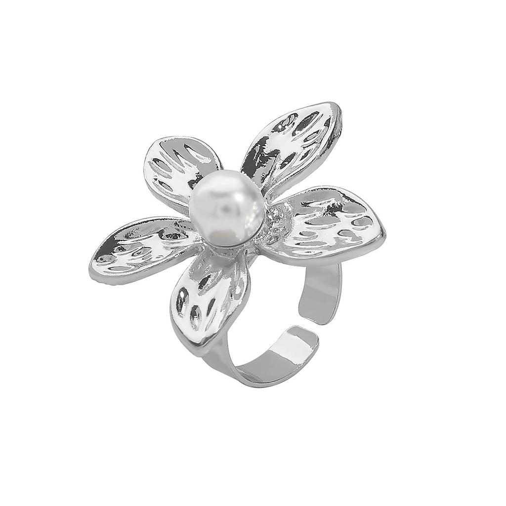 Europe and America is cold wind alloy flower pendant necklace, French retro fashion earrings ring