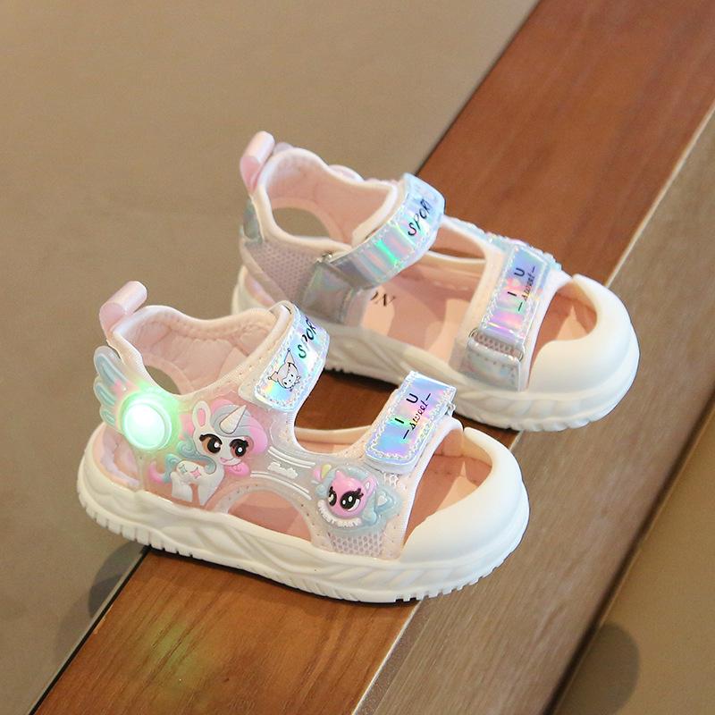 

Summer Girls Closed Toe Sandals Soft Sole Cartoon Flash Light Princess Beach Shoes 16 розовый