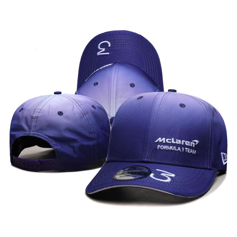 Závodní kšiltovka týmu McLaren F1 - Zakřivený kšilt s logem vozu