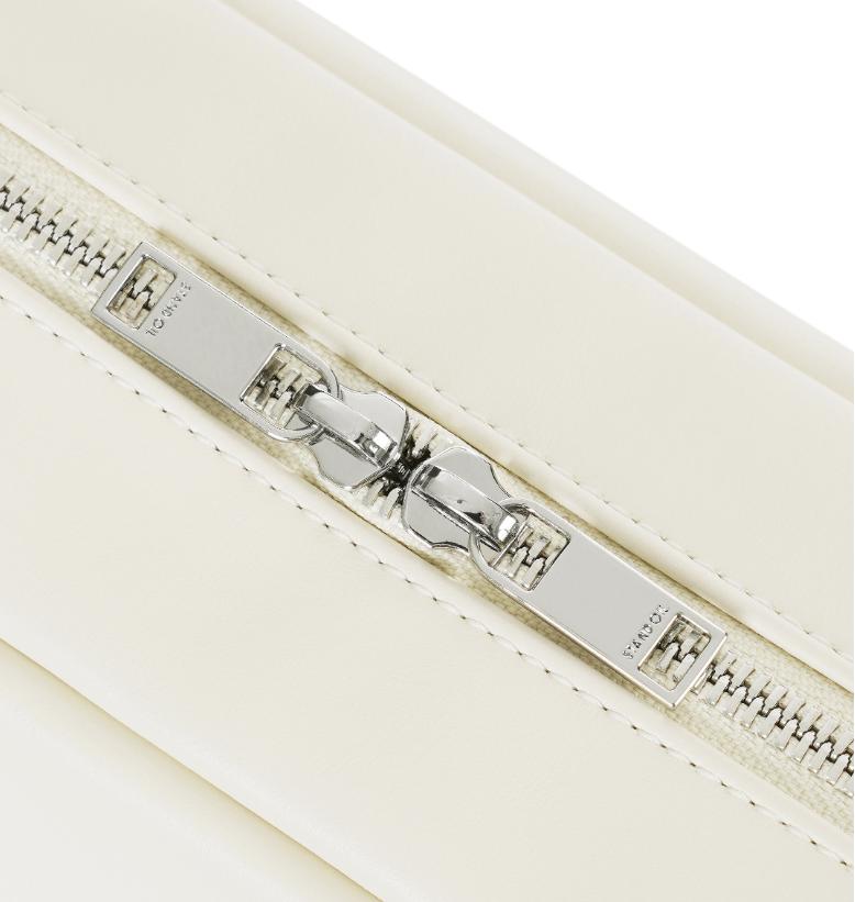 STAND OIL More Baguette Bag / Cream