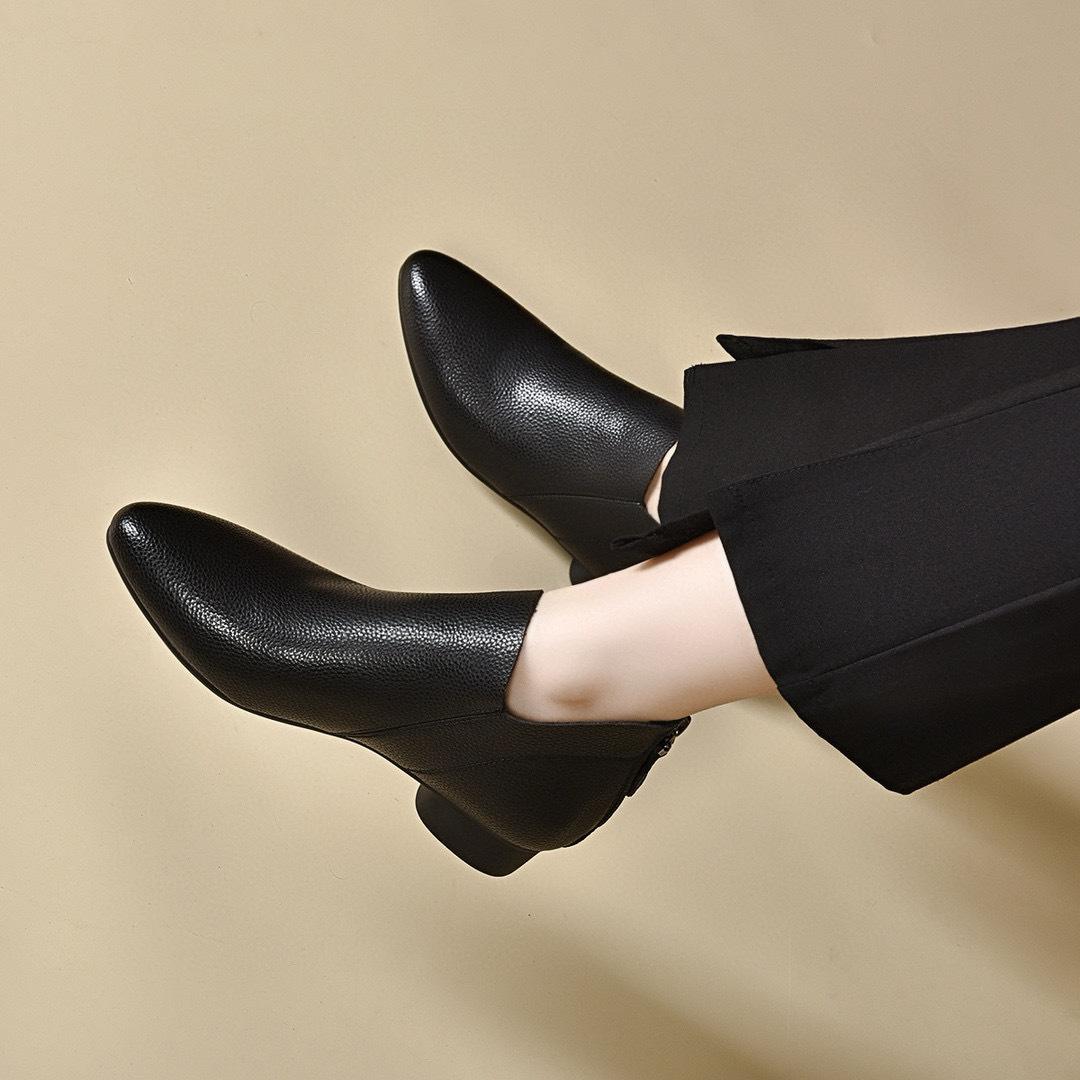 Короткие ботинки Кожаные ботинки Ботильоны на плоской подошве Кожаные ботинки 34 чёрный