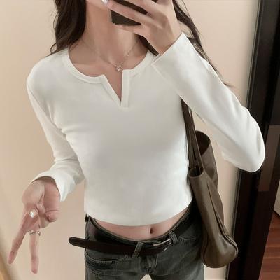 Simple White Long-sleeved T-shirt for Women, New Inner Style, Autumn and Winter Hot Girl Short Slim Fit V-neck Bottoming Top