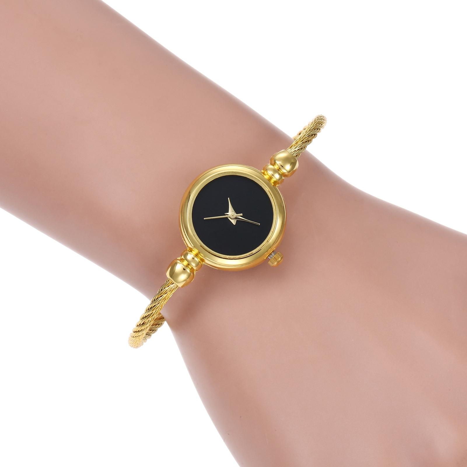 

Simple Quartz Bracelet Watch Thin Belt Minimalist Quartz Analog Watches Gift for Friends Family Members