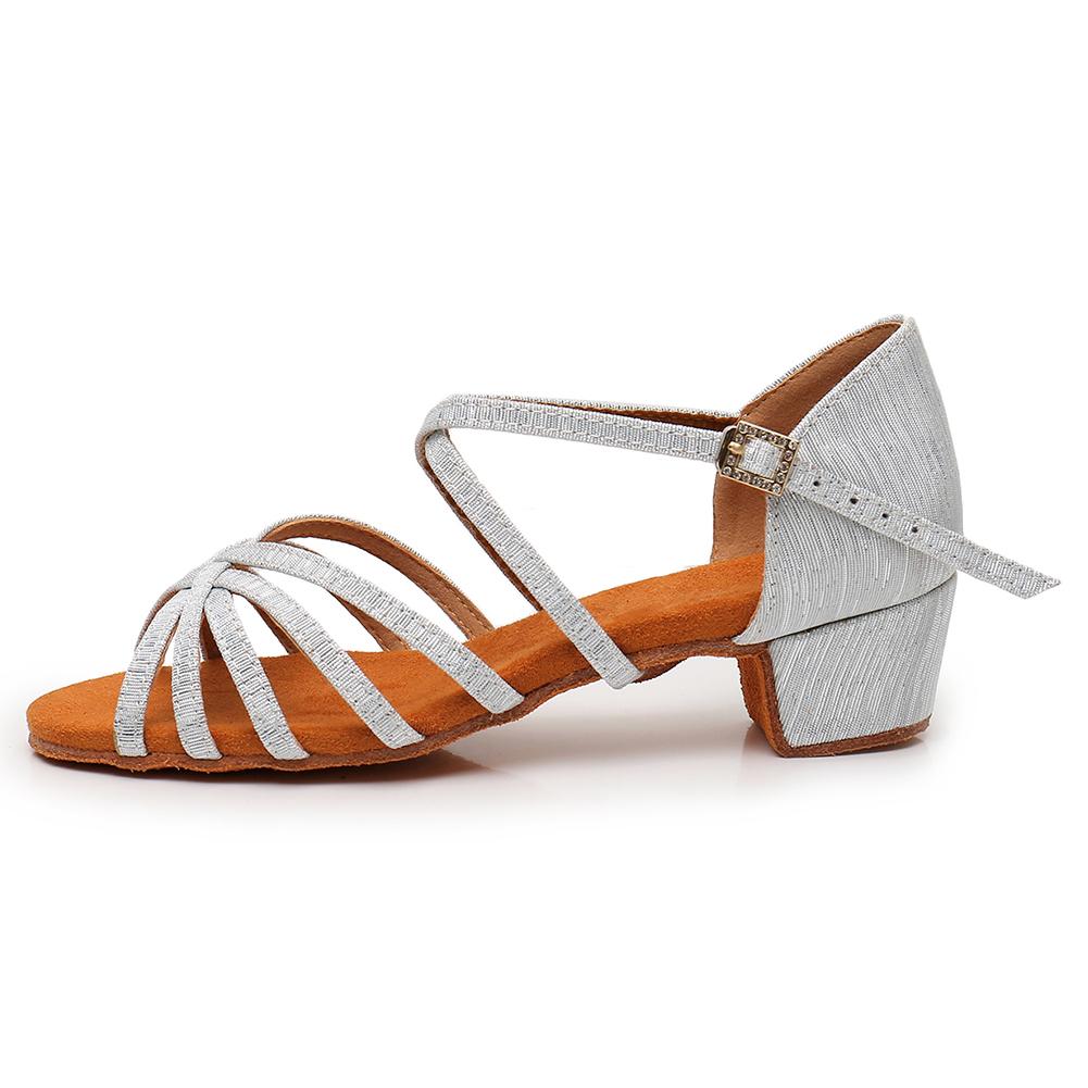 

Обувь для латинских танцев для девочек, женские сандалии для бальных танцев и танго на низком каблуке, каблук 3,5 см 38 серебряный