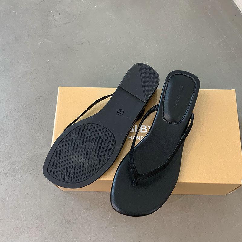 Fashion Footwear Low Heel Flip Flops Women Slippers Wedges Shoes Female Slides Sandals Fashion Round Toe Ladies Wedges Slippers Shoes
