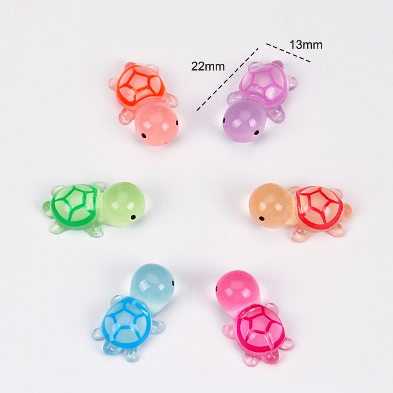 

6Pcs Luminous Mini Resin Turtle Car Dashboard Toys Dolls Figures Home Garden Decoration Cartoon Color Car Ornaments Gifts