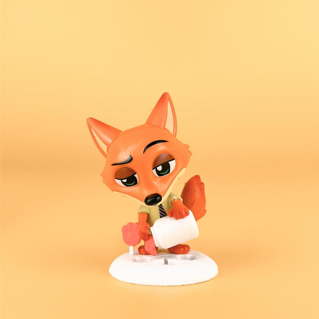 Zootopia Blind Box Figures: Judy the Rabbit & Nick the Fox Figurines