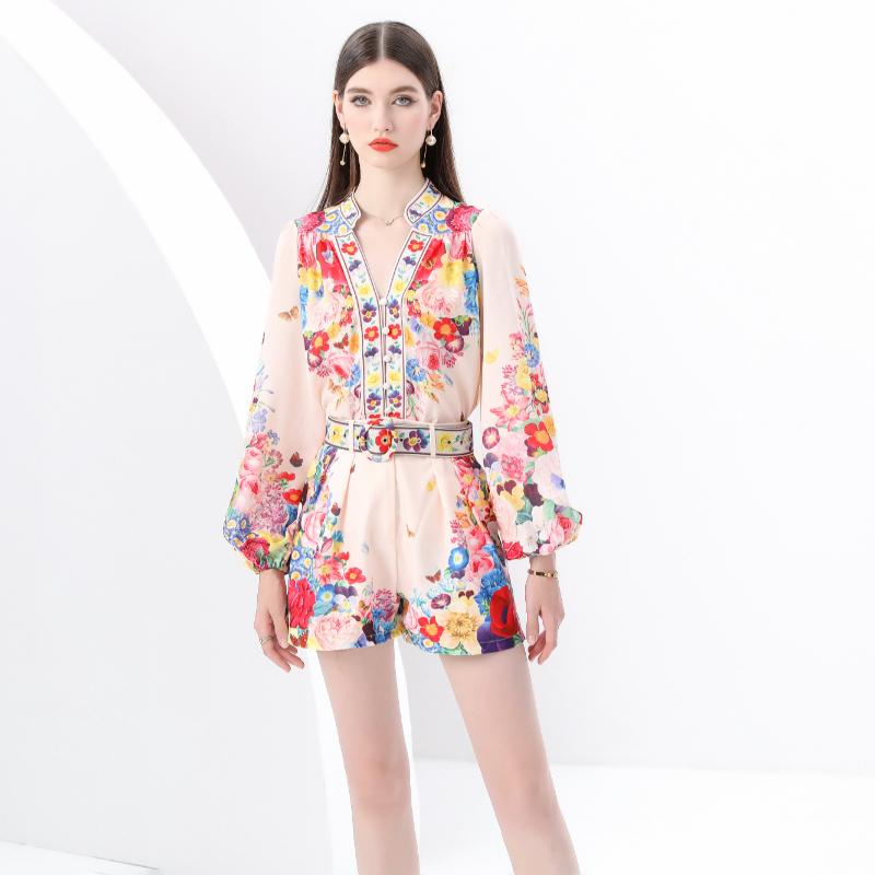 

Весна Лето Брюки с принтом Женская рубашка с воротником-стойкой и рукавами-фонариками + шорты Комплект из двух предметов с поясом 2XL бежевый