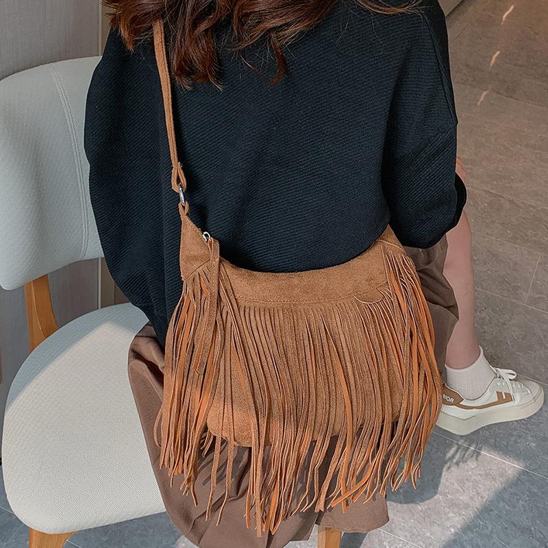 New Women's Bag Retro Popular Ladies Shoulder Bag Simple Crossbody Bag Tassel Large-capacity Bag Female