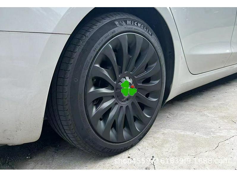 Tesla Model 3 Symmetrische Turbinenrad-Radkappen mit Felgenschutz