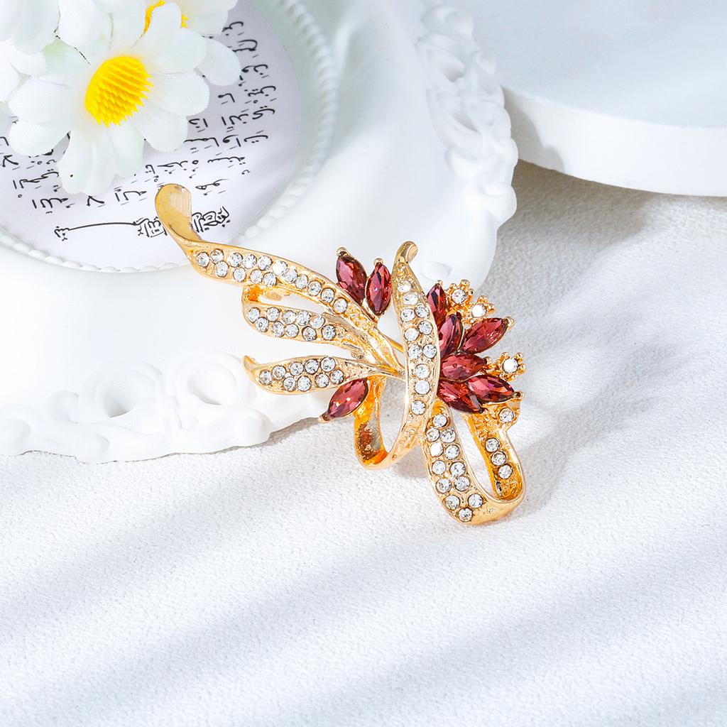 Fashion Women's Crystal Brooch Multi-Diamond Coat Chest Decoration Party Wear Jewelry Young Pin