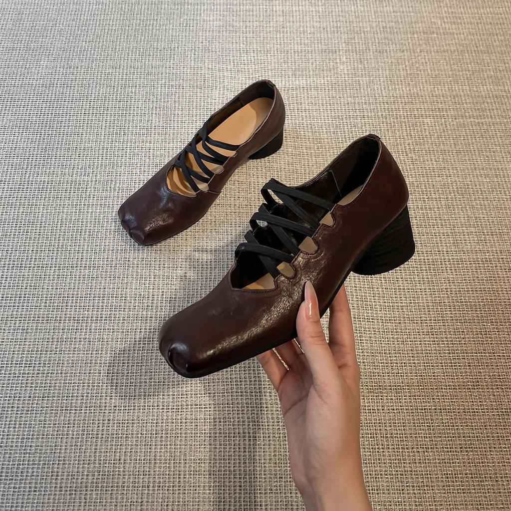 Vintage Crossed Mary Jane Shoes Women's Brown Thick Heel Shoes Pleated Square Ballet Shoes