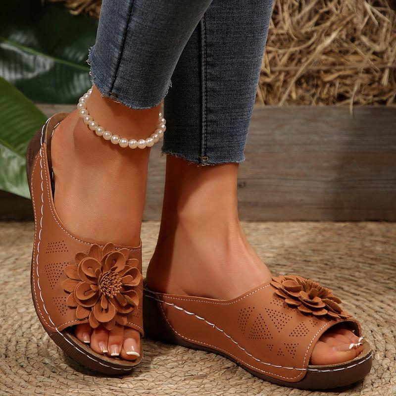 New Plus Size Women's Shoes 2026 Spring/summer Flower Toe European and American Sandals