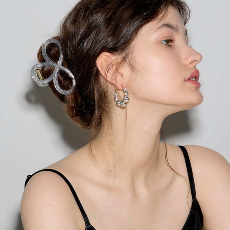 

Les Bijoux Philosophy LB_White shiny hair claw_2type TWIST_FREE