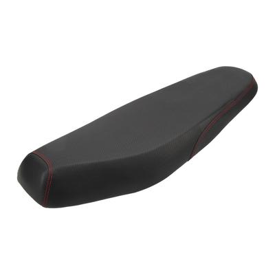 Assento para Passageiro de Motocicleta Couro PU Impermeável Formato Corcunda Motocicleta Assento de 1 Peça para LC135 V1