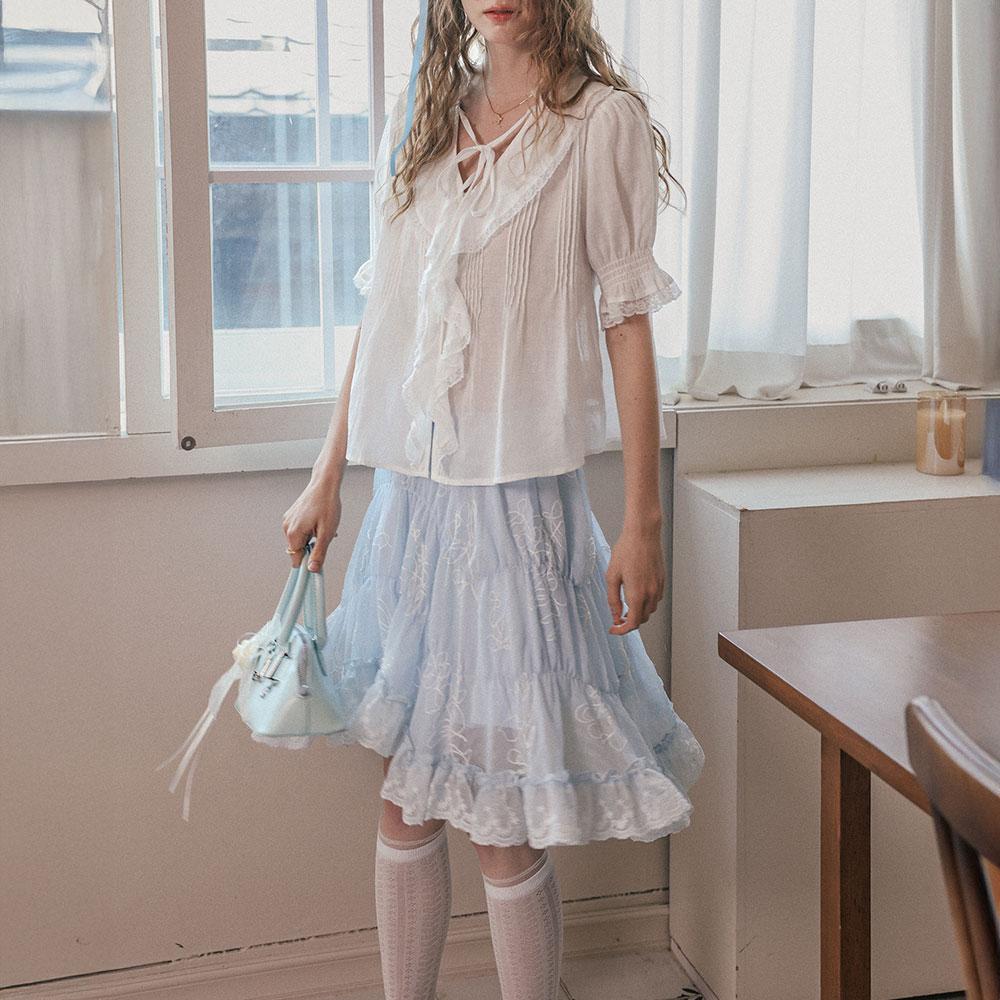 Ceme Adu Cest_Floral Lace Flare Skirt_2Color
