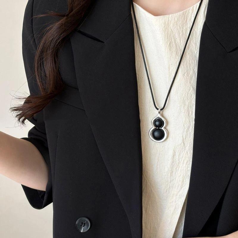Vintage Brown Tiger Eye Stone Pendant Necklace For Women Fashion Long Rope Sweater Chain Necklaces