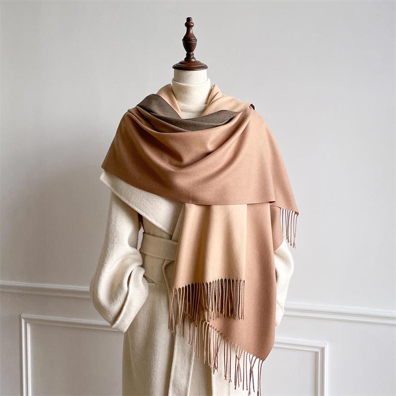 Luxury Winter Cashmere Scarf Women Gradient Handkerchief Warm Pashmina Female Shawl Wrap Soft Pareo Bufanda Winter Hijabs Stole