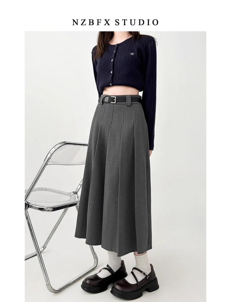 Women's Plus Size High Waist A-Line Woolen Pleated Skirt for Pear Shape, Mid-Length, Slimming Hips Cover