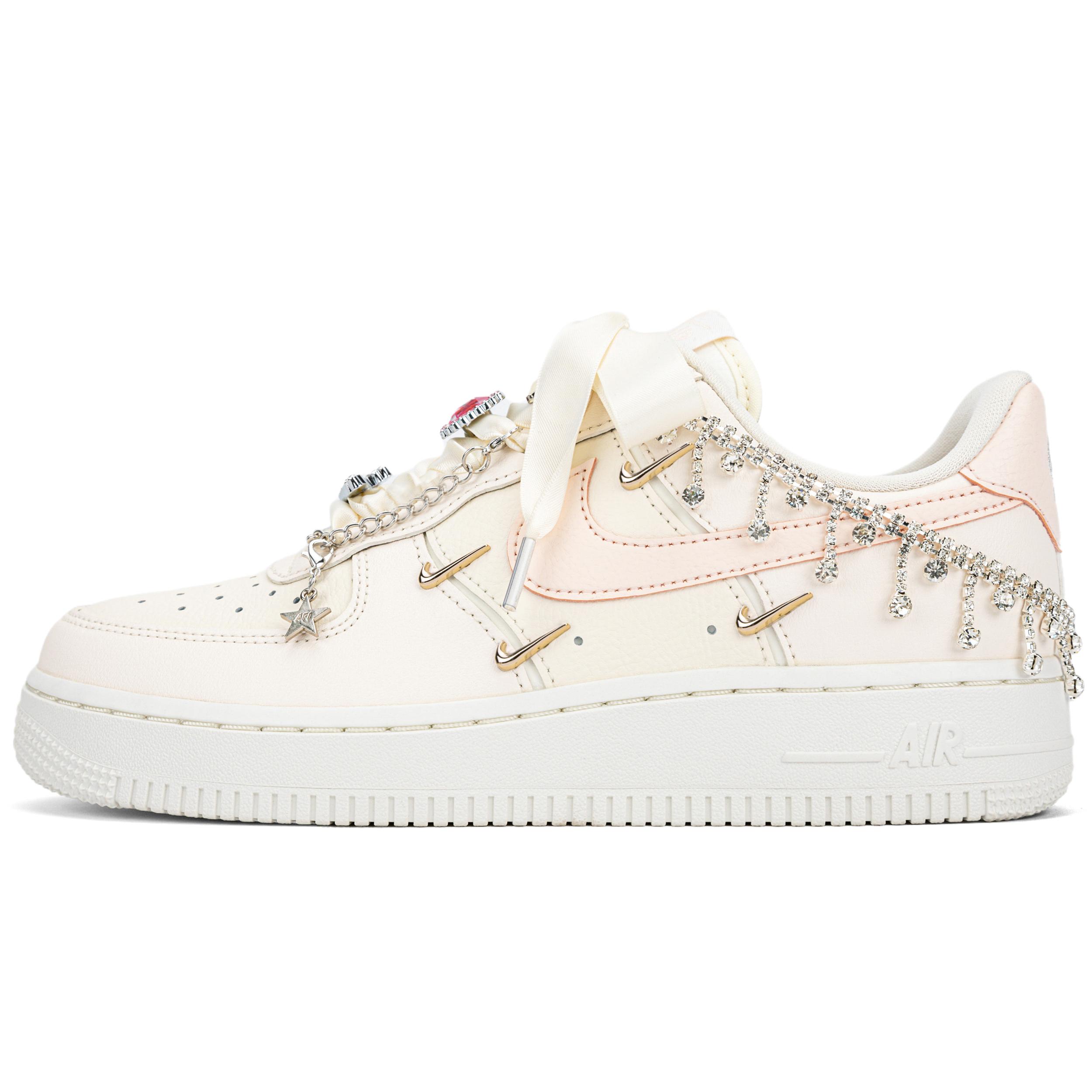

Nike Air Force 1 Low top Skateboard Shoes Women s White FV8110-181(Team18-) 36