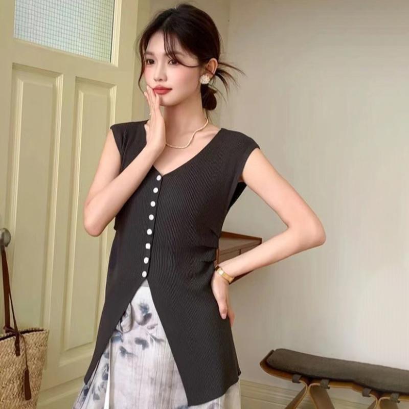 Women's Knitted Vest French Style, Solid Color V-Neck Sleeveless Chic Single-Breasted Top
