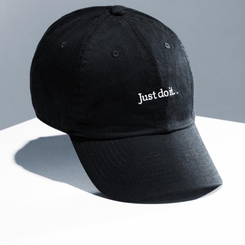 Nike Club Unstructured Tennis Cap   Black White  Fb5370 010