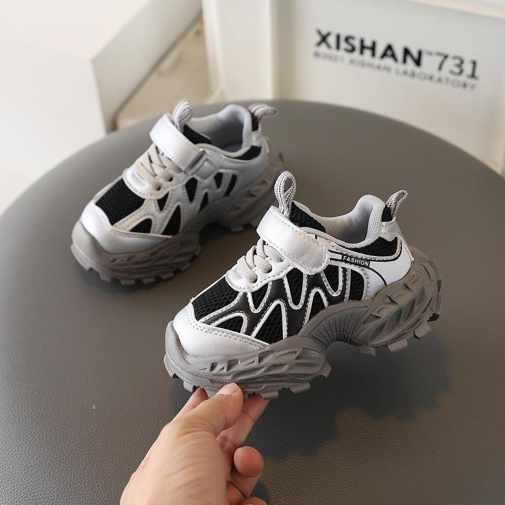 Kids' 2026 Spring & Autumn Sneakers: New Casual Mesh Sports Shoes for Girls & Boys with Thick Soles