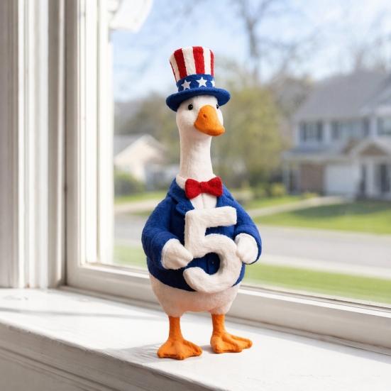 baizihuahu Decorative Ornament, USA 250th Patriotic Goose Centerpiece, Unique Appearance Figure for Household Use Home Decor