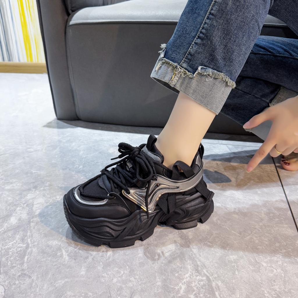 2025 Women's Casual Shoes Round Toe Platform Sole Increase Height Lace-up Chunk Sneakers Fashion All-match Autum Sports Shoes