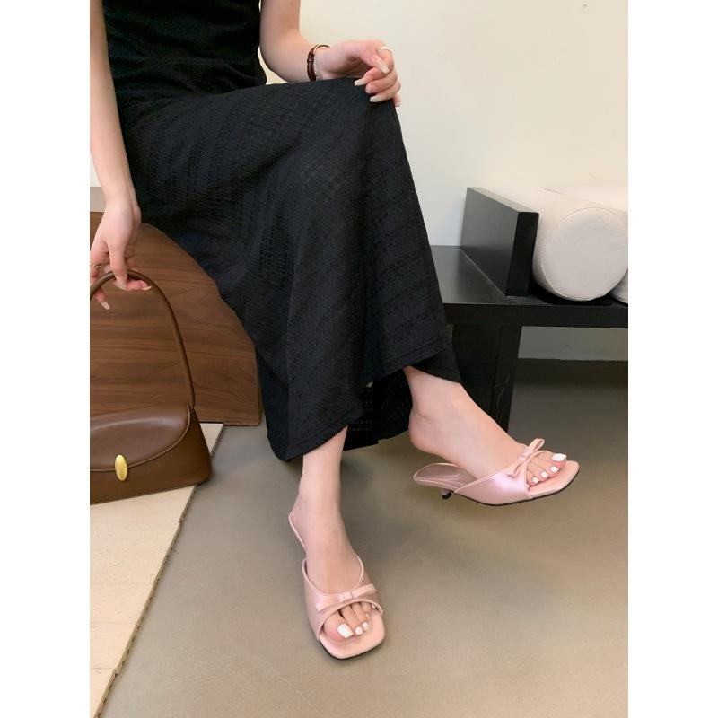 2025 Spring and Autumn New French High-end Bow Square Head Open Toe Thin Heel Cool Slippers Fairy Style Outside Wear
