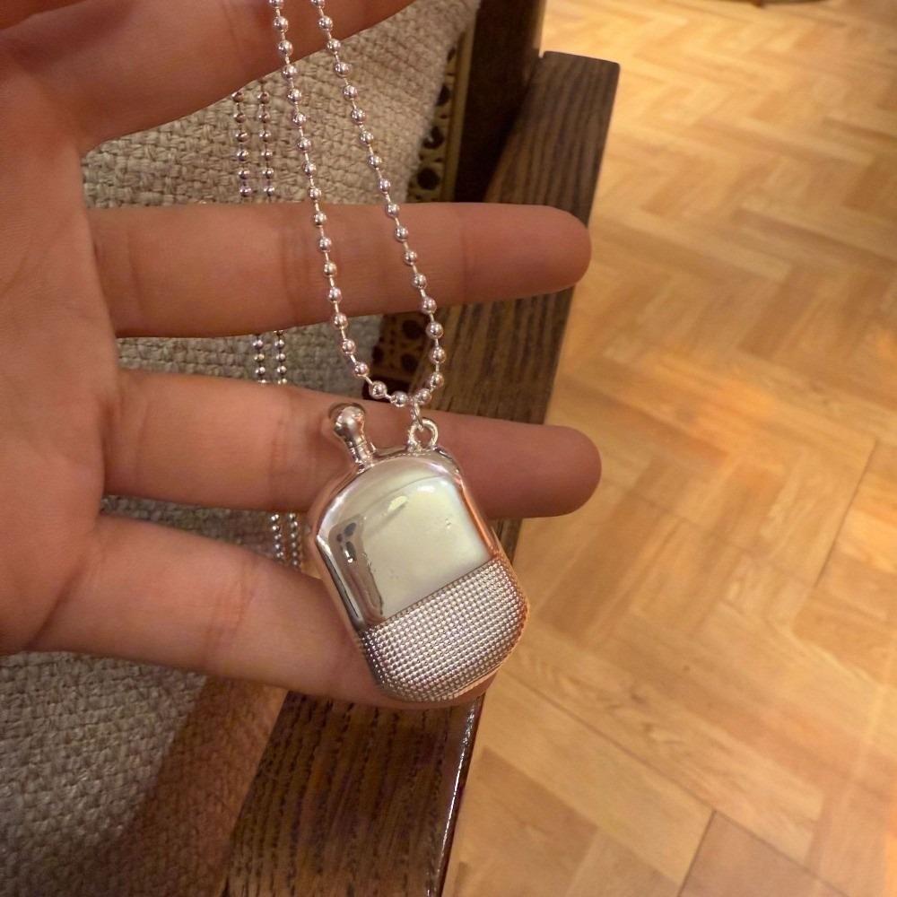 INS Minimalist Pendant Necklace Small Wine Pot Black Rope Sweater Chain Titanium Steel Long Adjustable Neck Chain