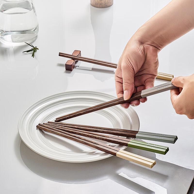 TREEJACK Natural Solid Wood Chopsticks