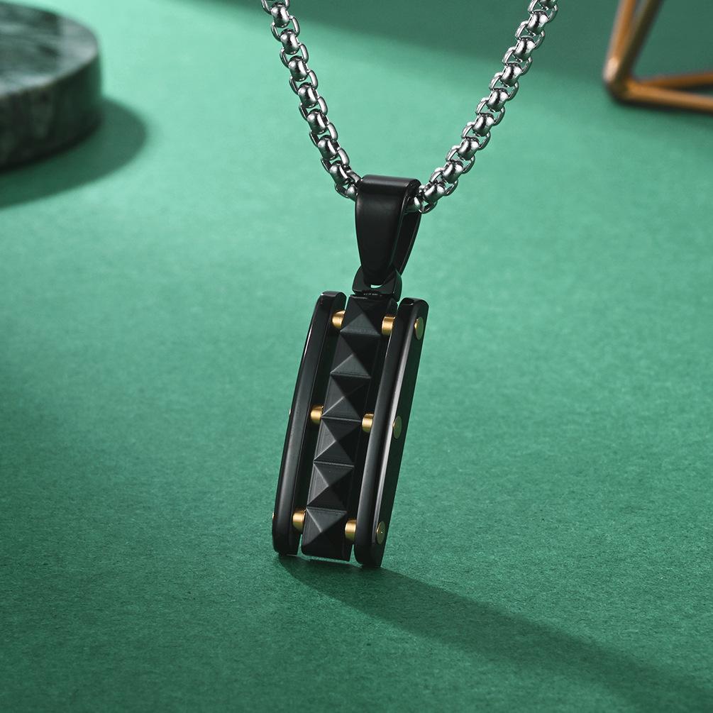 

2026 European Exquisite Small Size Pyramid Shape Two-color Combination Pendant Trendy Fashion Versatile Item Pendant 60CM