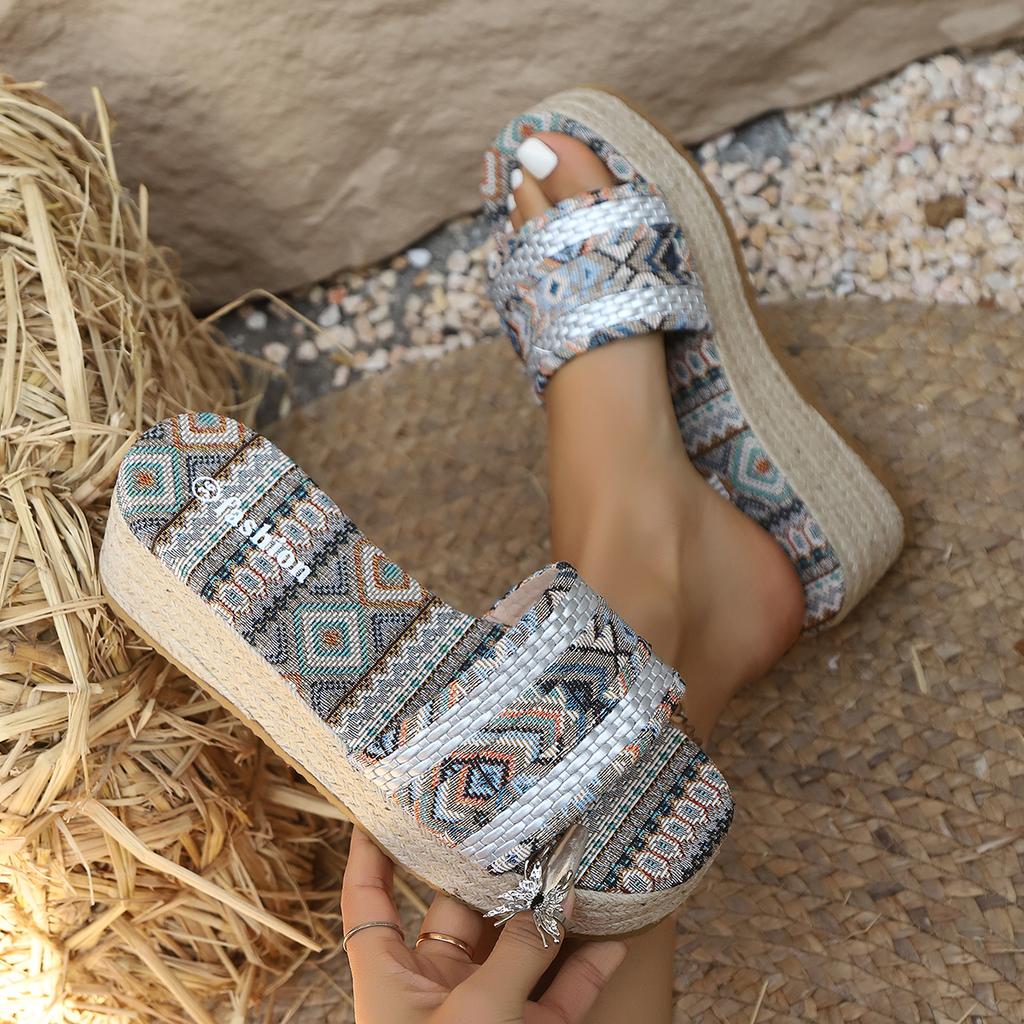 Fashion Women Slippers Summer Platform Shoes for Women New Beach Casual Heeled Sandals Bohemian Handmade Slippers Ladies Slides Women