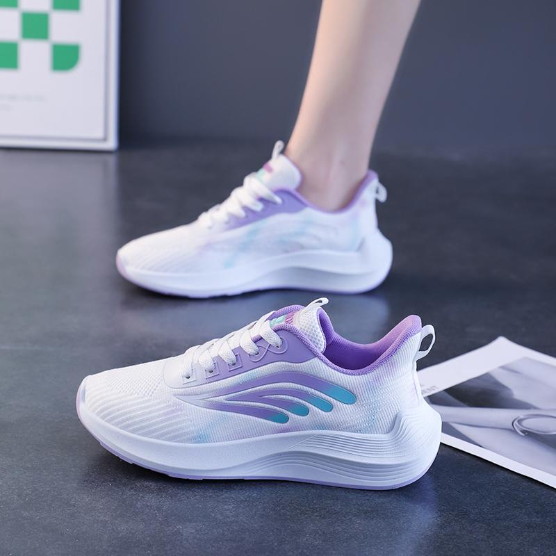 Fashion New Sports Shoes for Women in Spring and Summer Non Slip Soft Sole Wear-resistant Mesh, Breathable Casual Shoes Versatile