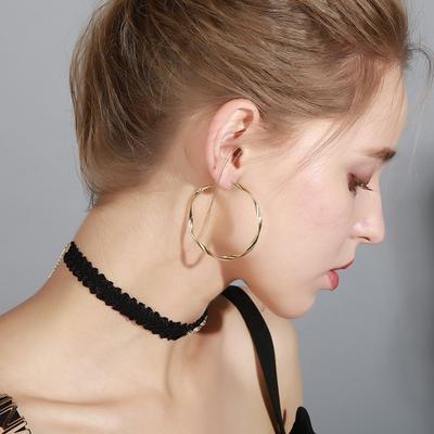 Fashion Geometric Hoop Round Earrings Silver Needle Female Korean Version Of The Trend Of Simple Temperament Fashion Earrings