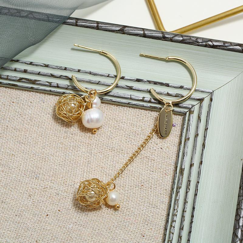 Light Luxury Baroque Freshwater Pearl Temperament Earrings Women's Face Skinny Silver Needle Retro Long Earrings Versatile Ear Jewelry