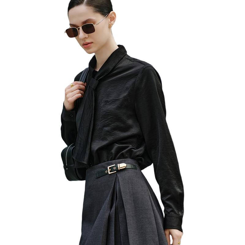 Giovanni Valentino Women's Commuter Long-Sleeve Shirt