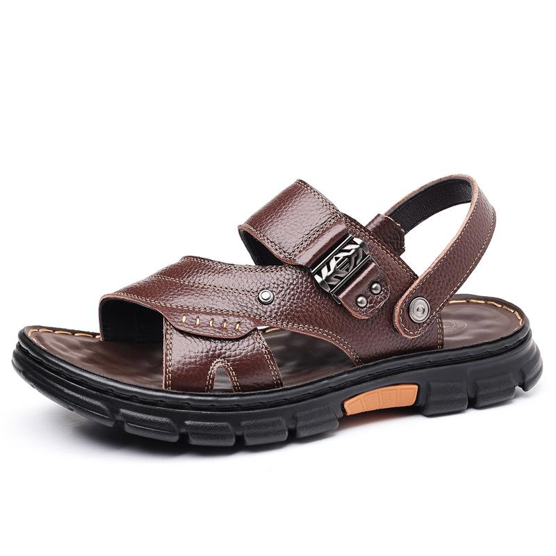 2025 summer new men's sandals middle-aged and elderly shoes wear dad shoes dual-purpose cool slippers