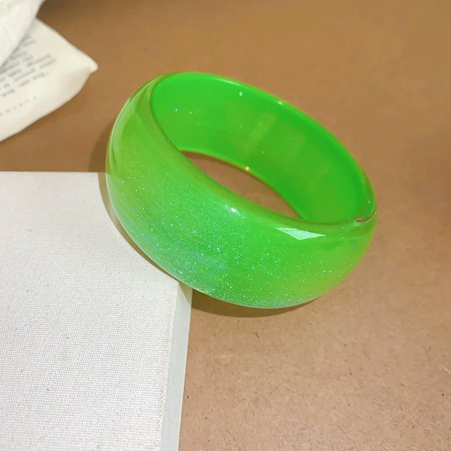 2026 Summer Fashion Shining Colored Geometry Resin Bracelet For Women Charm Personalized Vacation Aesthetic Jewelry Accessories