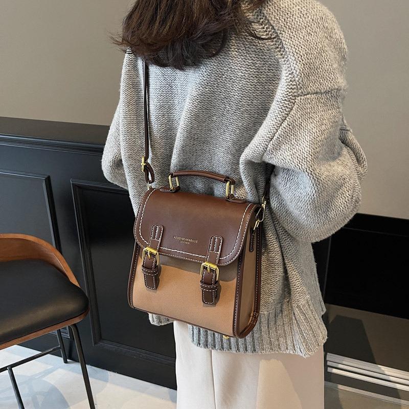 Backpack Women's Fashion New Niche Design Casual Connector Trend Student Bag Travel Small Backpack