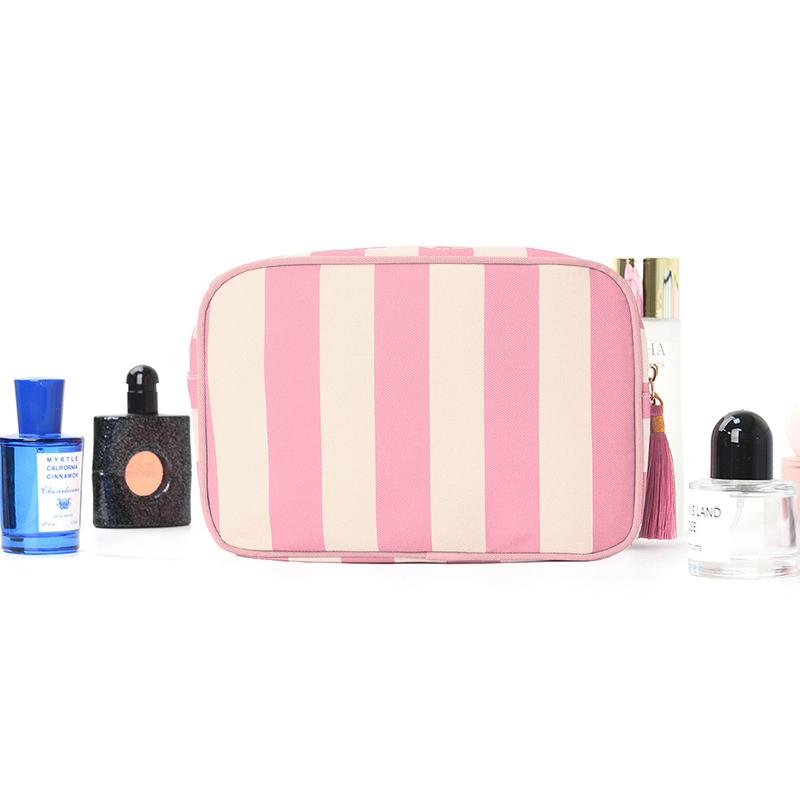 

Contrast Color Striped Tassel Pendant Makeup Bag Large Capacity Portable Toiletry Bag Casual Travel Storage Cosmetic Bags бежевий