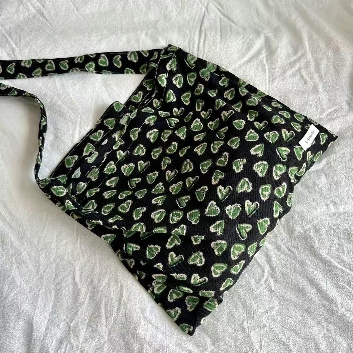 

4481 Korean Zhang Ruonan Floral Retro Large-Capacity Shoulder & Crossbody Bag Women s 44x35 cm