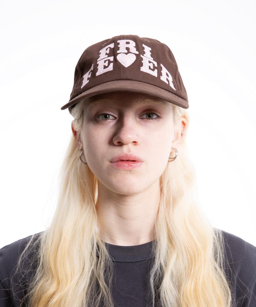 Peulaideihasdogeu Fever Cap Brown