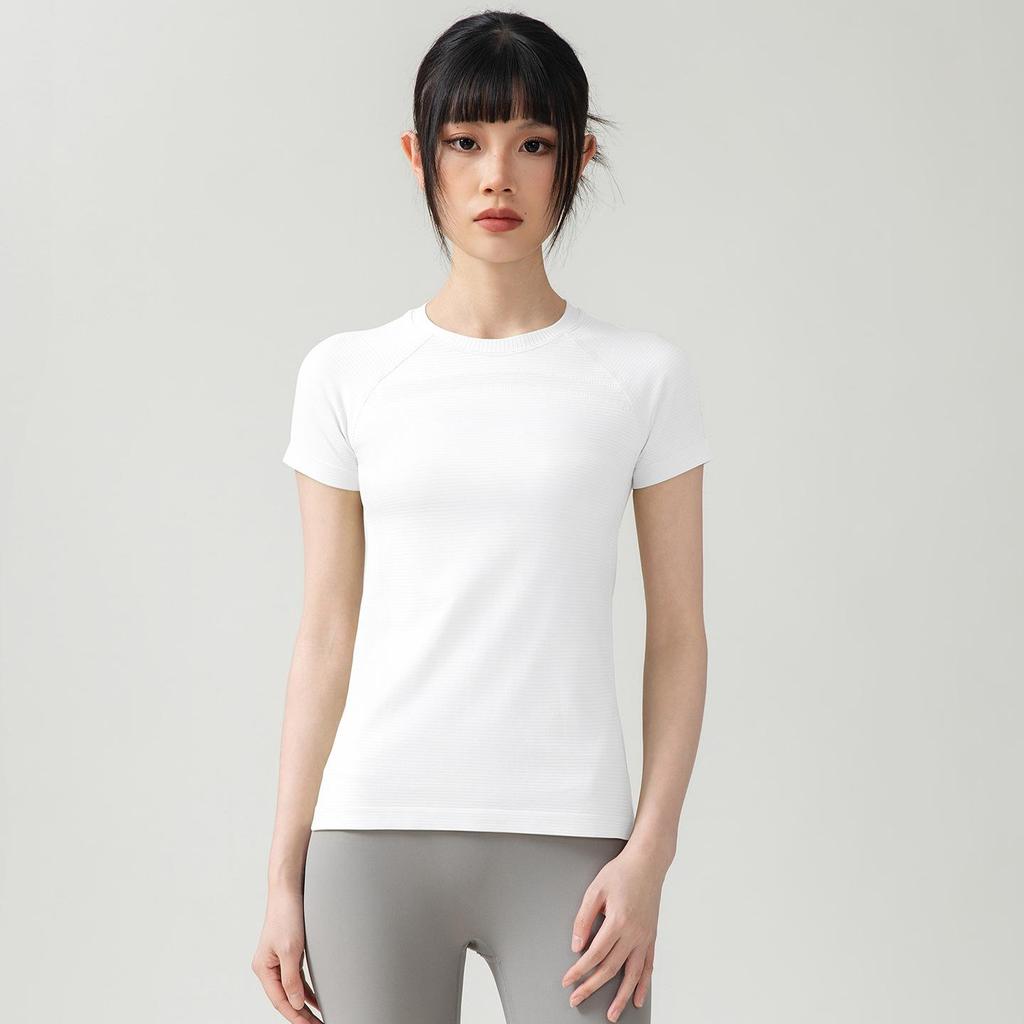 Women's Quick-Dry Yoga Top - Breathable Pilates Training T-Shirt for Summer