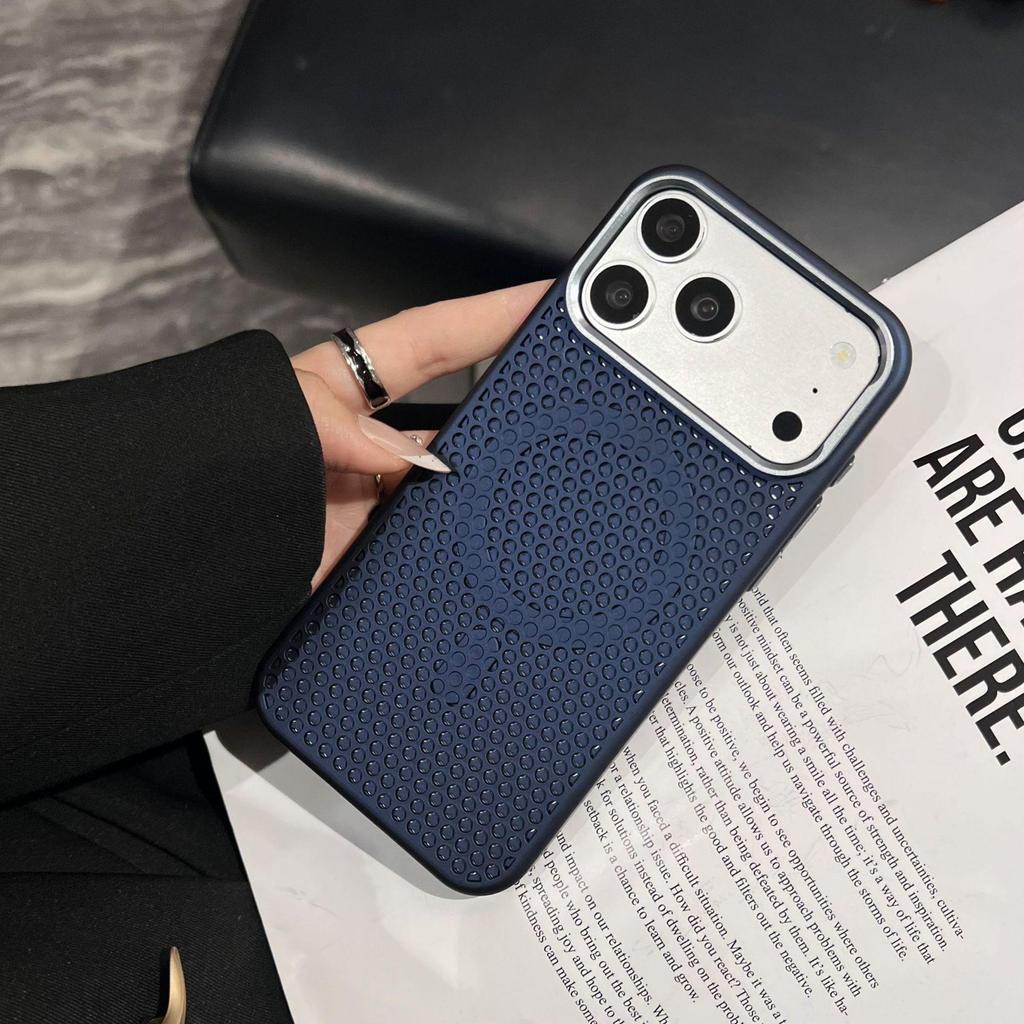 Apple 17Pro/Max Breathable Honeycomb Heat Dissipation Phone Case for Summer