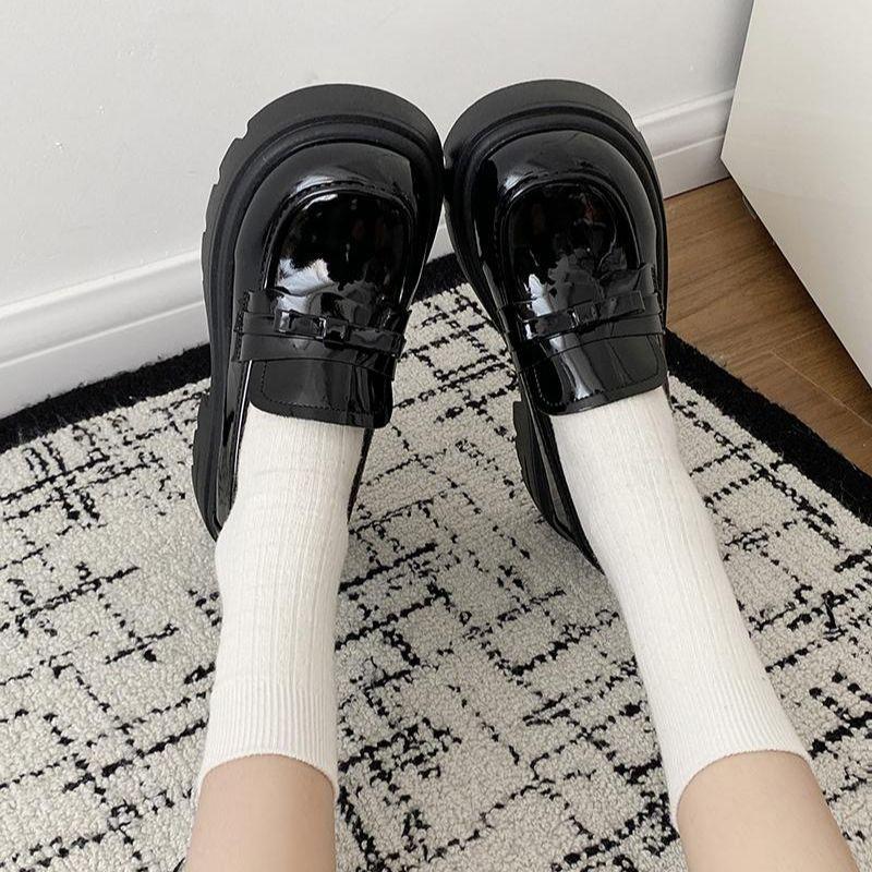 French retro black heightening child autumn and winter new high-end thick-soled small leather shoes for women